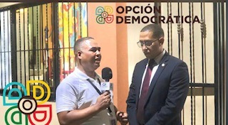 "Heriberto Tejada, Candidato a Regidor de SDE por Opción Democrática, Aboga por la Paz y Diplomacia en Relación con Haití"